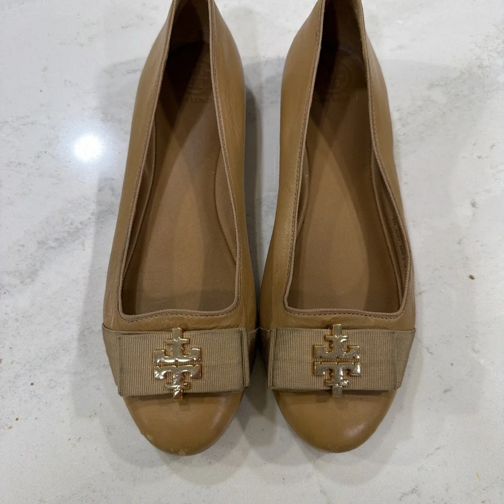 Tory Burch Flats – Tan Leather Size 7